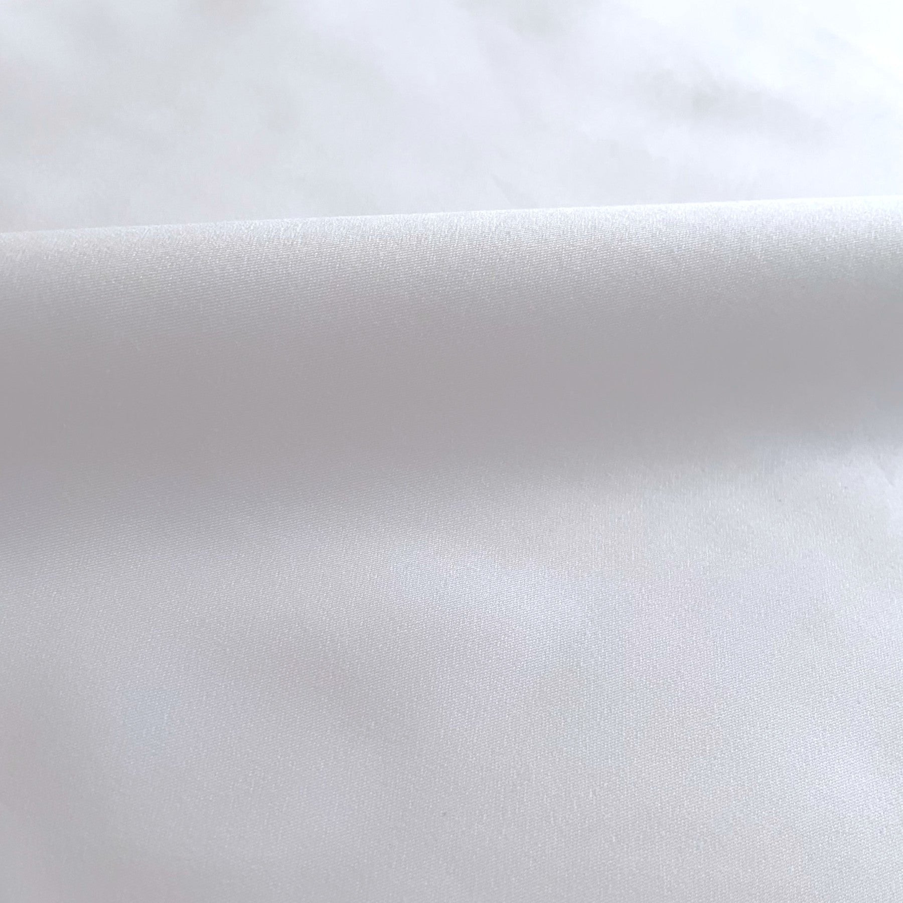 #Farbe_White
